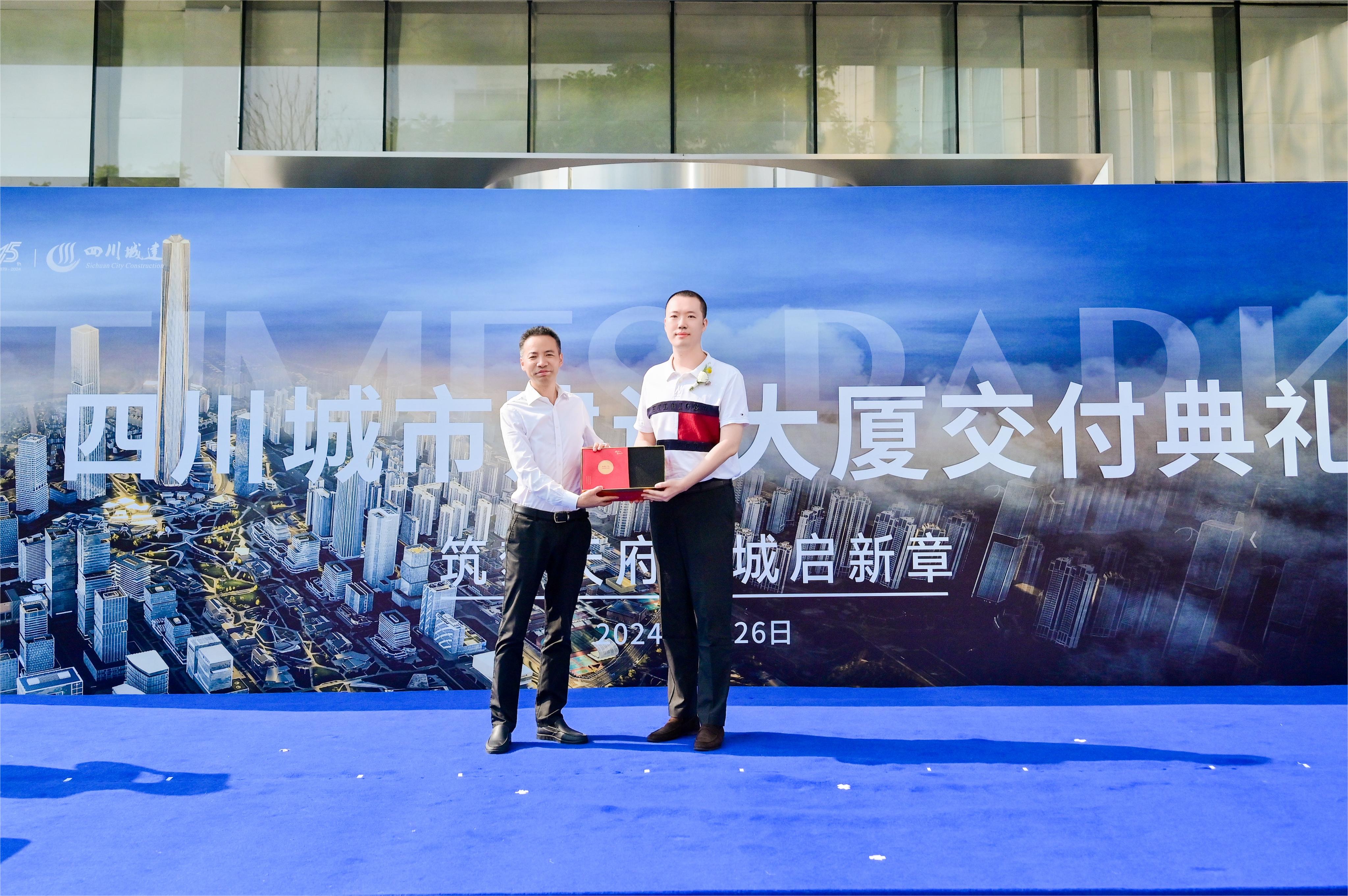 1725529827125713.jpg ae208f7d7a3a4c248d727d6c9f03f25.jpg